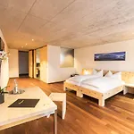 Hotel Laagers Garni Samedan