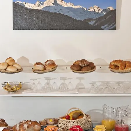 Laagers Garni Ξενοδοχείο 3*